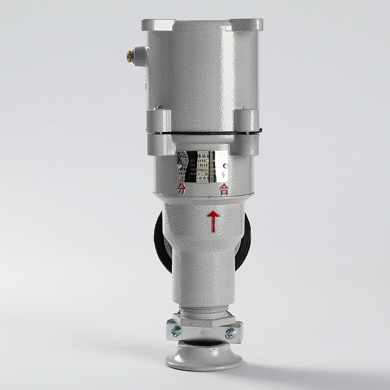 Explosion-Proof Plug And Socket AC-32/Z detail
