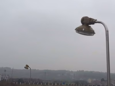 instalación de luces sin electrodos a prueba de explosiones en las estaciones de residuos
