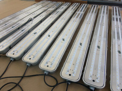 tri-proof light-1