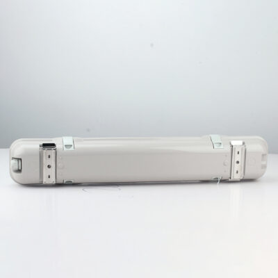 Tri-Proof Fluorescent Light FAY detail