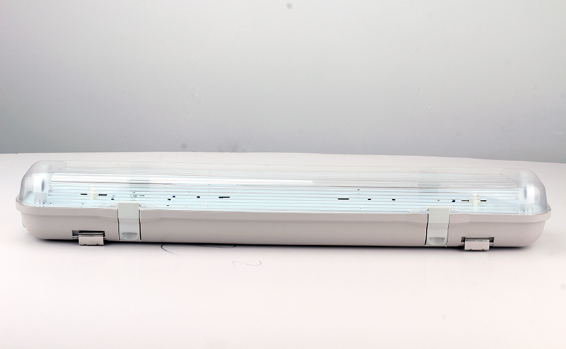 tri-proof fluorescent light fay-7